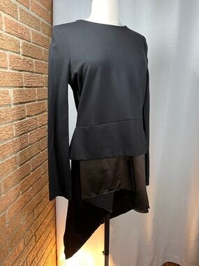 Katherine Barclay Black Asymmetrical Peplum Tunic dress top Satin Hem - Small